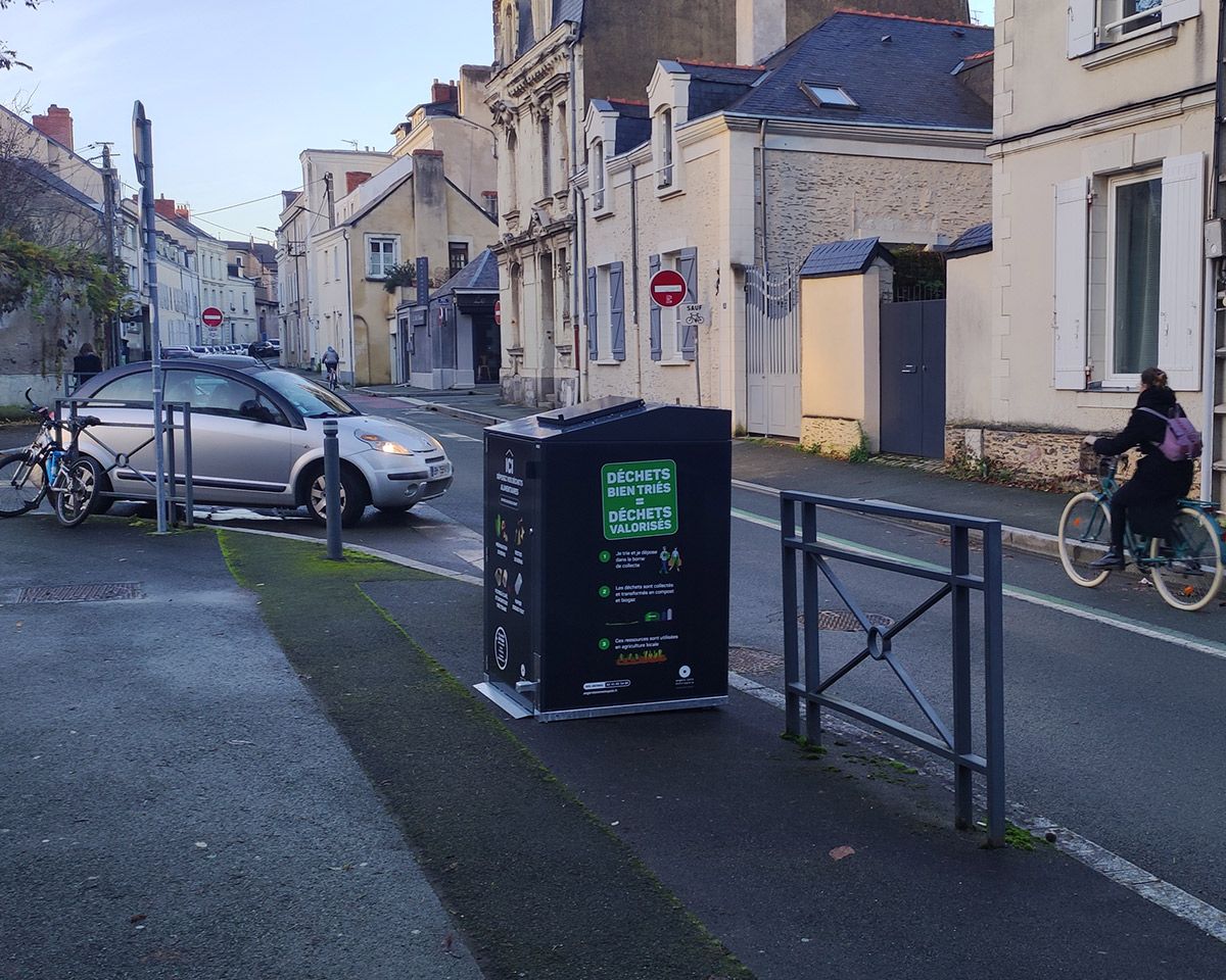 abri bac biodéchets angers