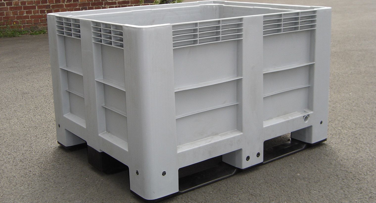 caisse palette robuste grise