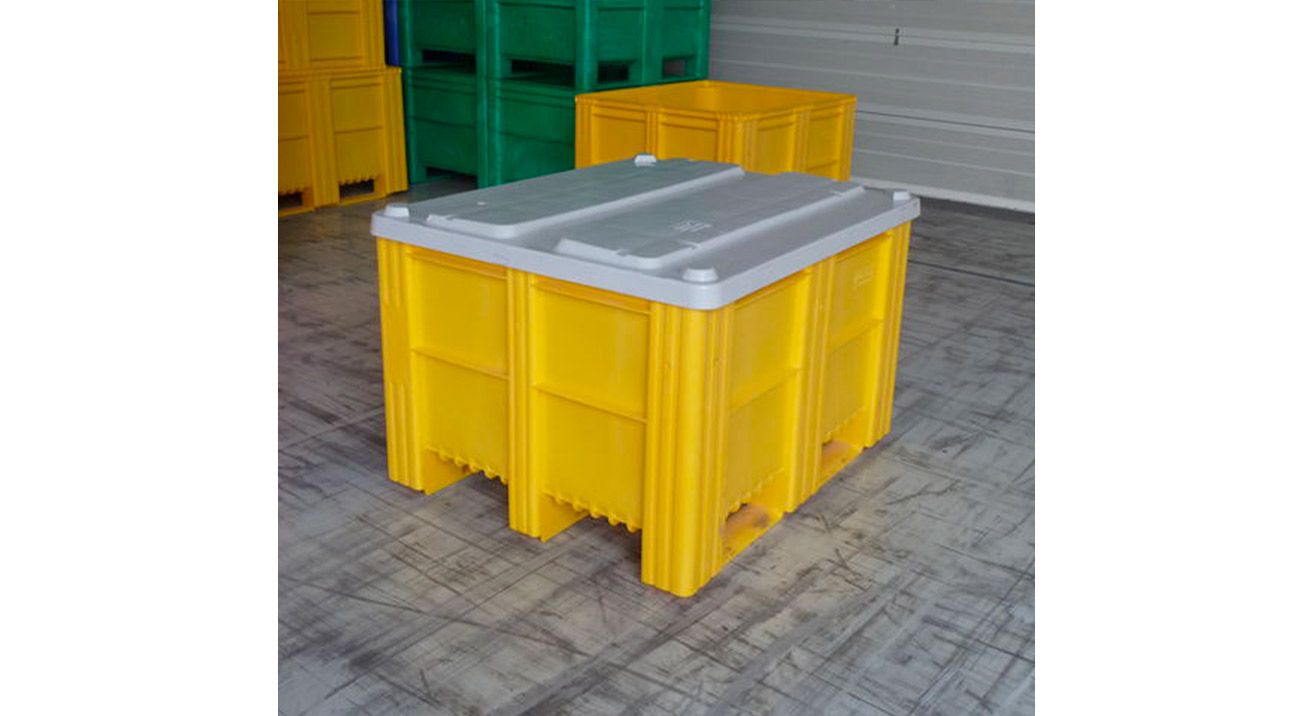 caisse palette avec un couvercle